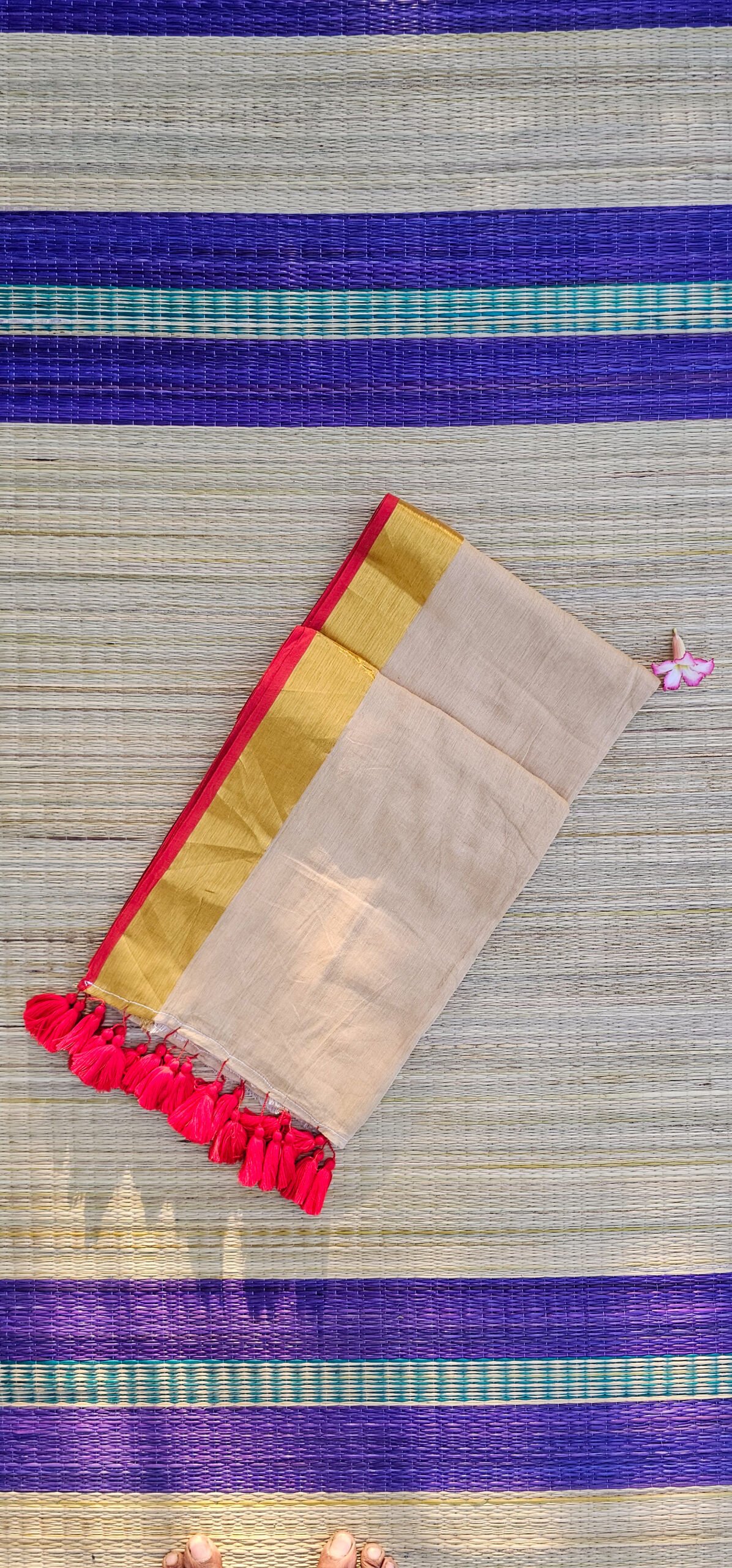 20260722 174554 Golden Beige Mul Cotton Onam Saree with Golden Zari Border, Red Edge and Tassels – BN04 | MRJA Vastrahara