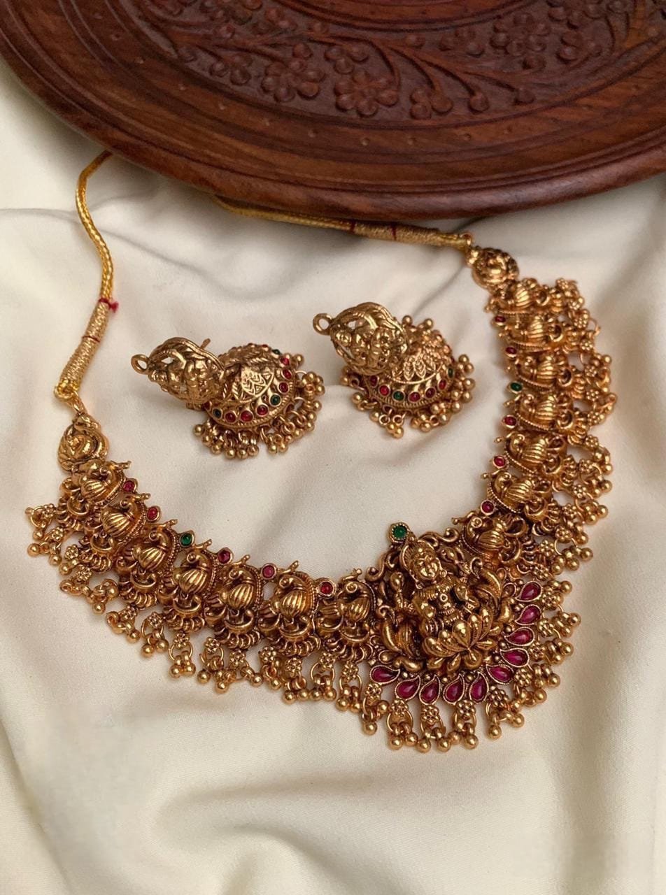 mrja necklace Antique Gold Lakshmi Temple Choker Necklace Set with Earrings MNK34