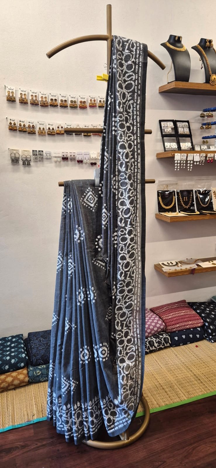 Pure Khadi Cotton Printed Saree with Blouse Pure Khadi Cotton Printed Saree with Blouse | MRJA Vastrahara