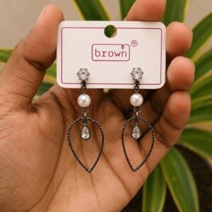Black Teardrop Pearl and Crystal Drop Earrings MF68 | MRJA Vastrahara